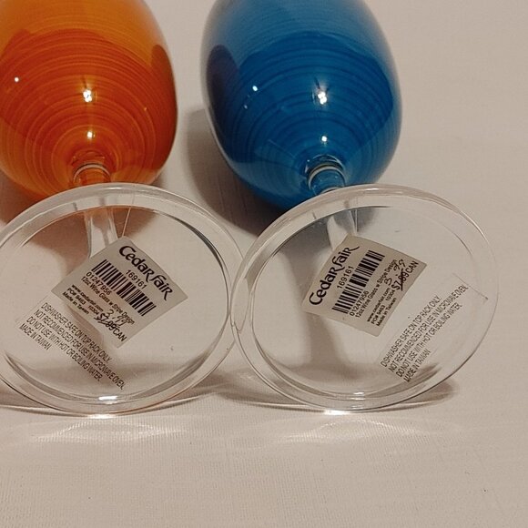 FUN Canada's Wonderland Goblet Wine Glasses PLASTIC PAIR BNWT - Picture 4 of 5